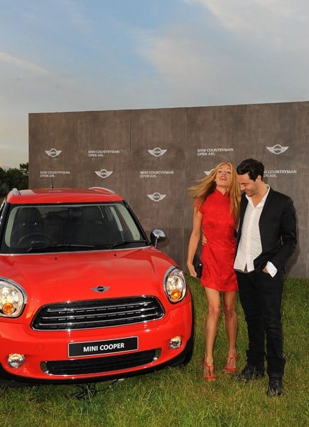 Cat Deeley & Jack Huston with the MINI Countryman Cat Deeley & Jack Huston