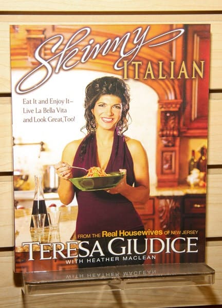 Teresa Giudice Signs 'Skinny Italian' at Borders Westbury Teresa Giudice Signs 'Skinny Italian' at Borders