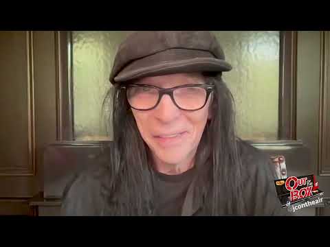 Mick Mars Talks &#039;The Other Side of Mars,&#039; Mötley Crüe, His Health + More