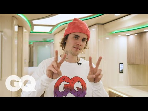 Inside Justin Bieber&#039;s Tour Bus | GQ