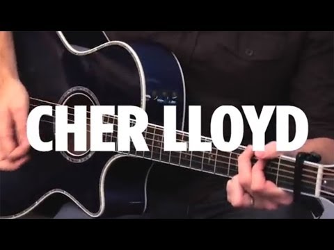 Cher Lloyd &quot;Call Your Girlfriend&quot; Robyn Cover Live @ SiriusXM // Hits 1