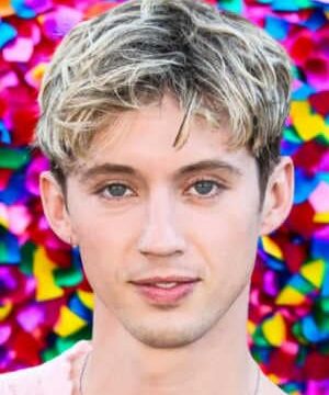 Contact Troye Sivan - Get His Email, Address, Agent, Manager & Publicist!