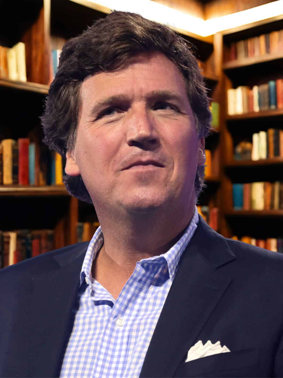 Contact Tucker Carlson - Get His Email, Address, Agent, Manager & Publicist!